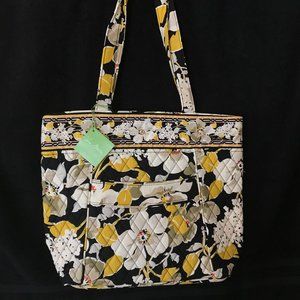 Vera Bradley Dogwood Tote Set (Retired) NWT